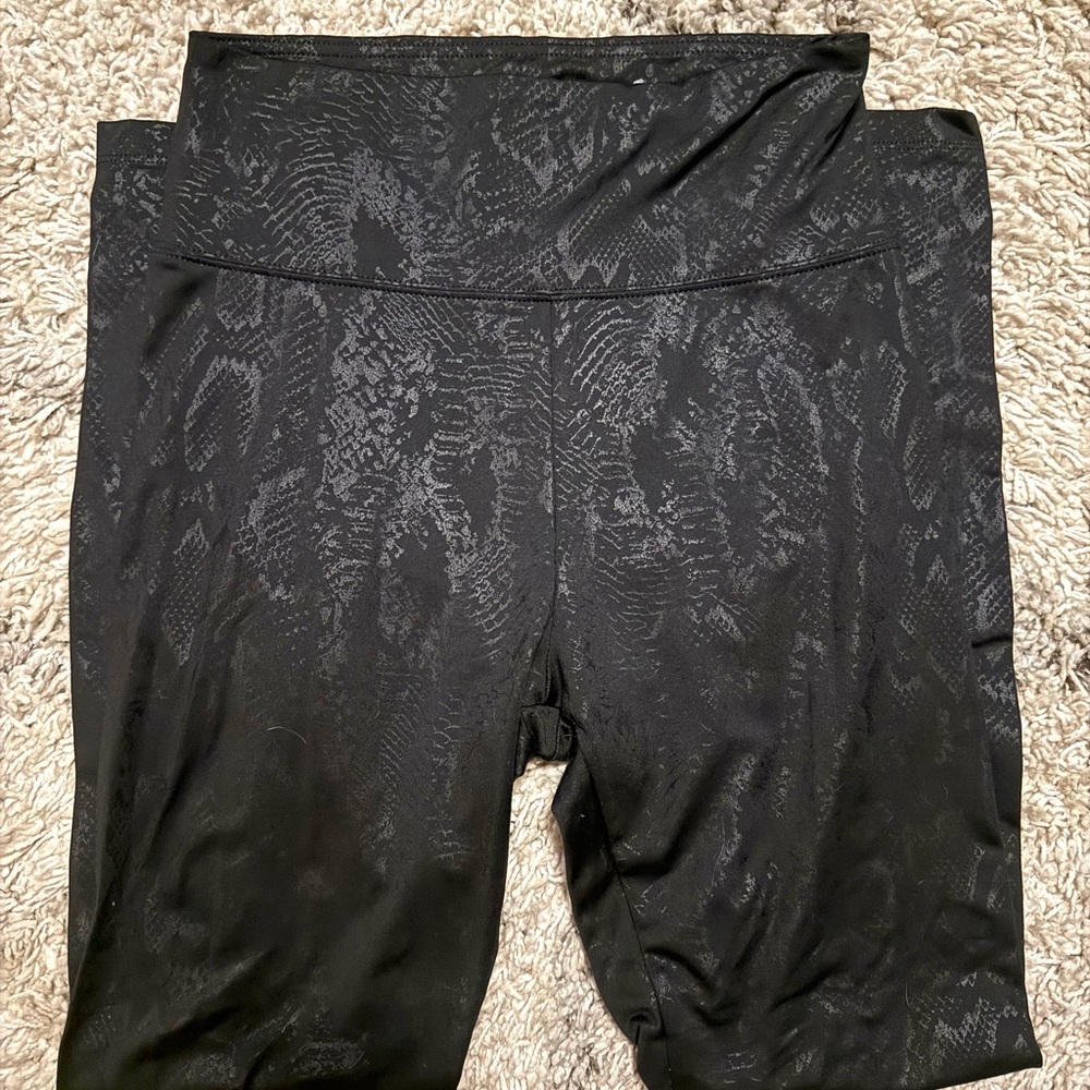 American Eagle Outfitters Black Snake Print Leggings